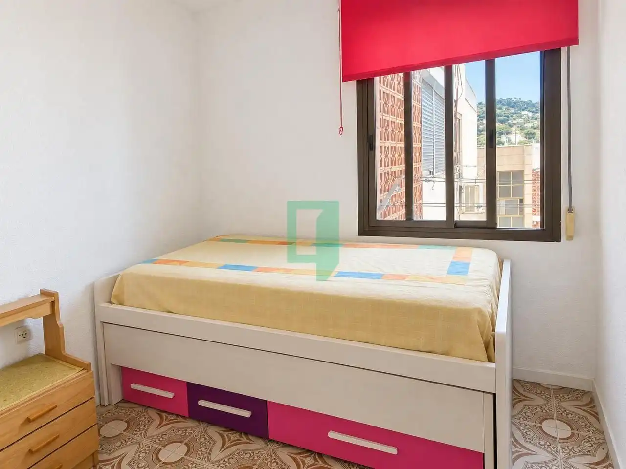 Flat for sale in calle de Juli Garreta, imagen 9