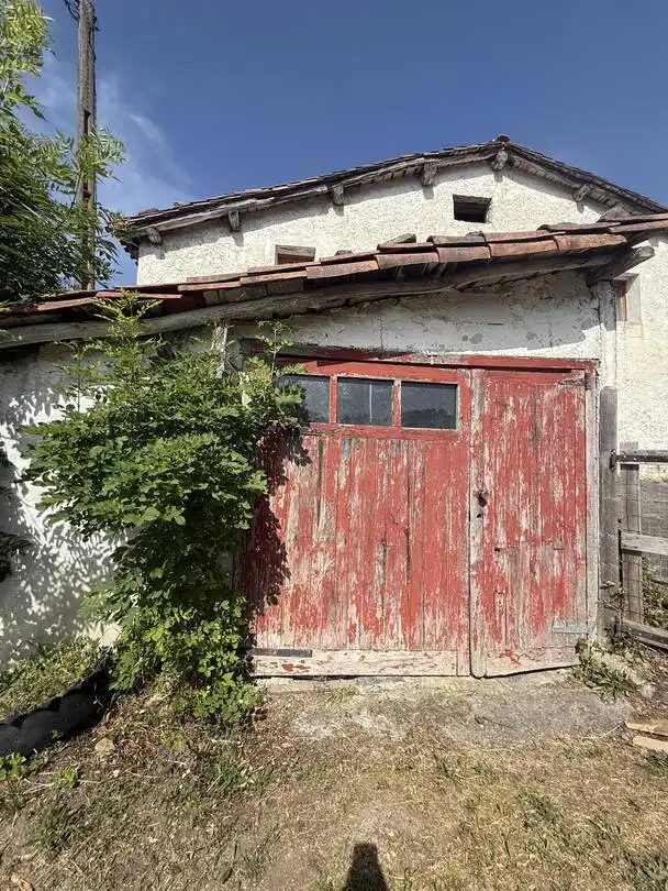 Außenansicht von Country house zum Verkauf in Arakaldo mit Abstellraum