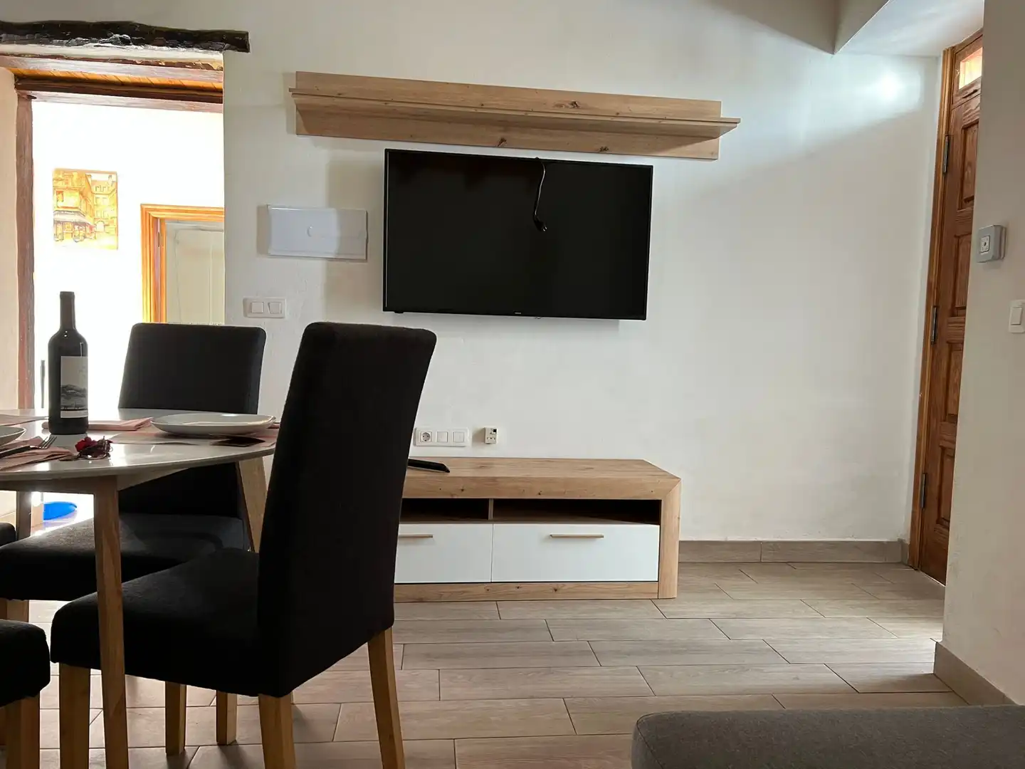 Sala d'estar de Casa adosada en venda en Guía de Isora amb Jardí privat i Terrassa