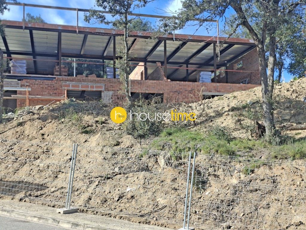 Exterior view of Single-family semi-detached for sale in Vallromanes