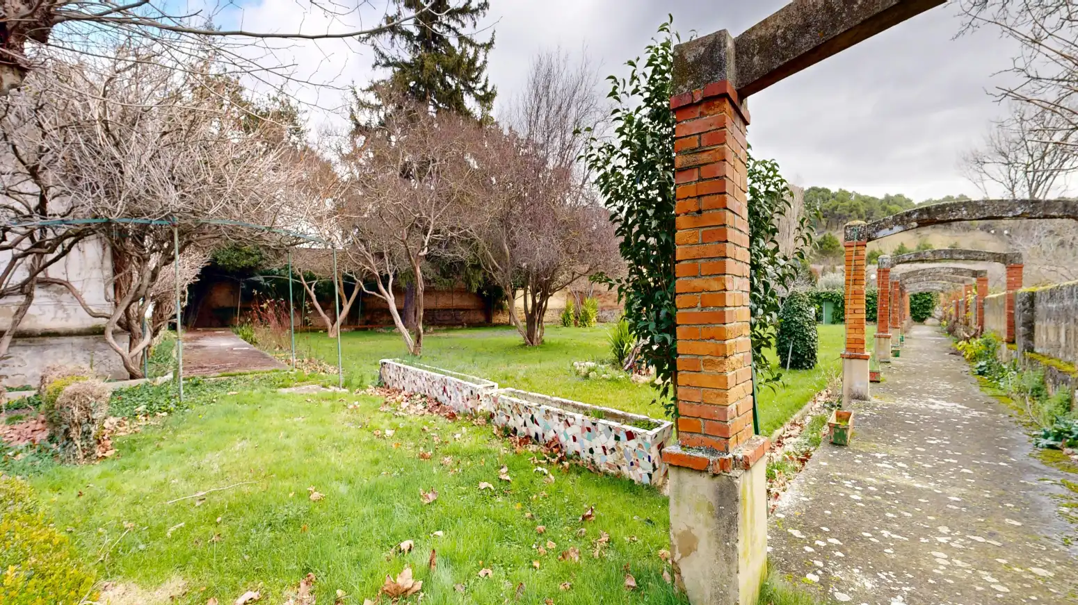 Houses for sale in Tafalla  with Heating, Private garden and Parquet flooring