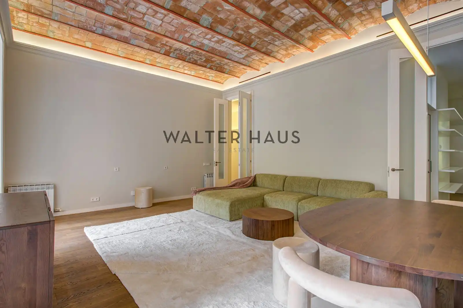 Sala de estar de Piso en venta en Barcelona con Aire acondicionado, Terraza y Horno