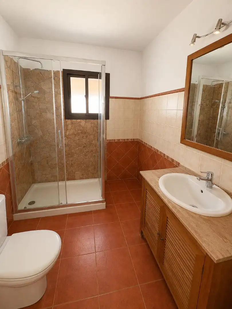 Baño de Casa o chalet en venta en Sanlúcar de Barrameda con Jardín privado, Piscina y Internet