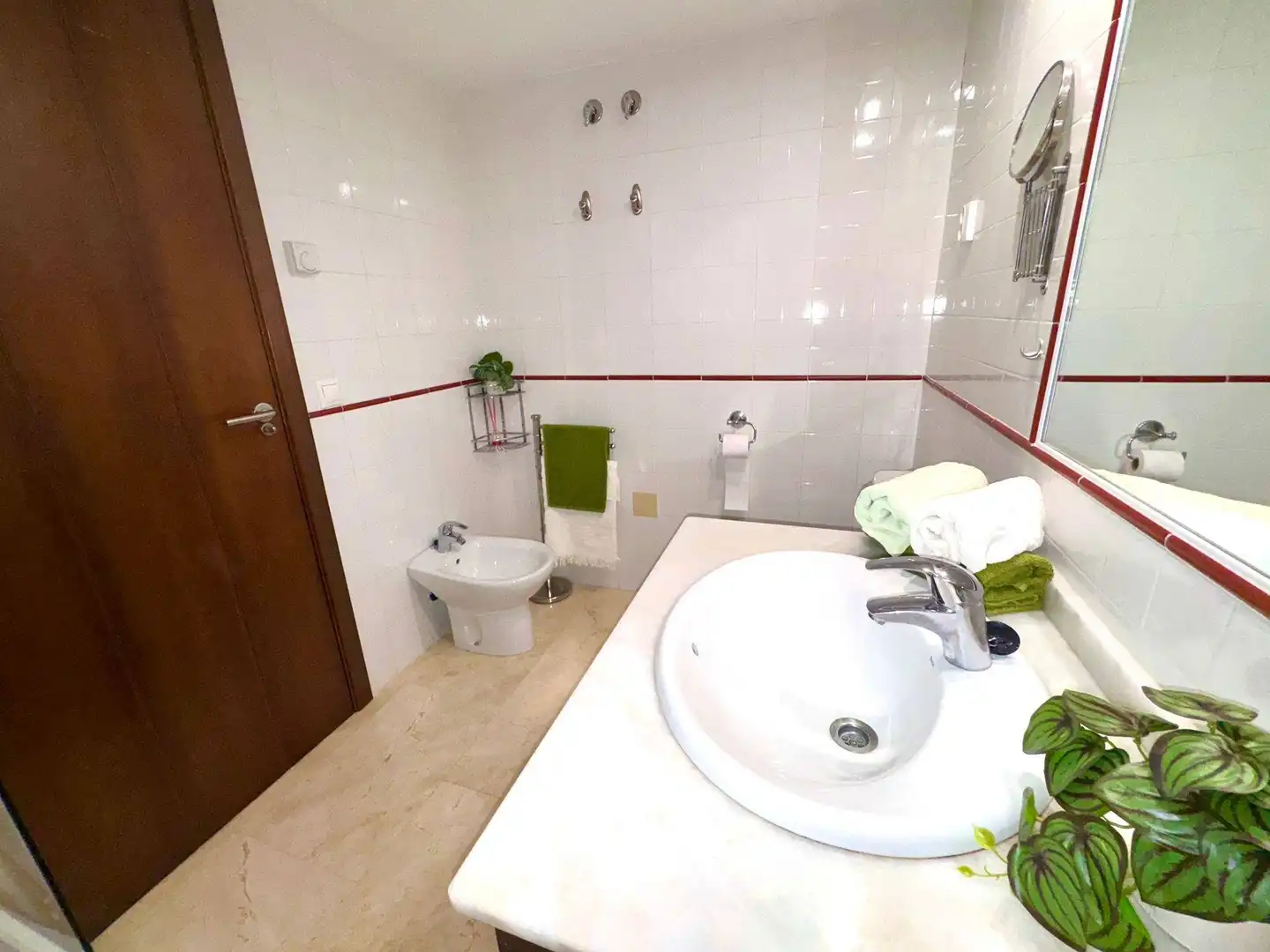 Bany de Apartament en venda en Torrevieja amb Aire condicionat, Calefacció i Jardí privat