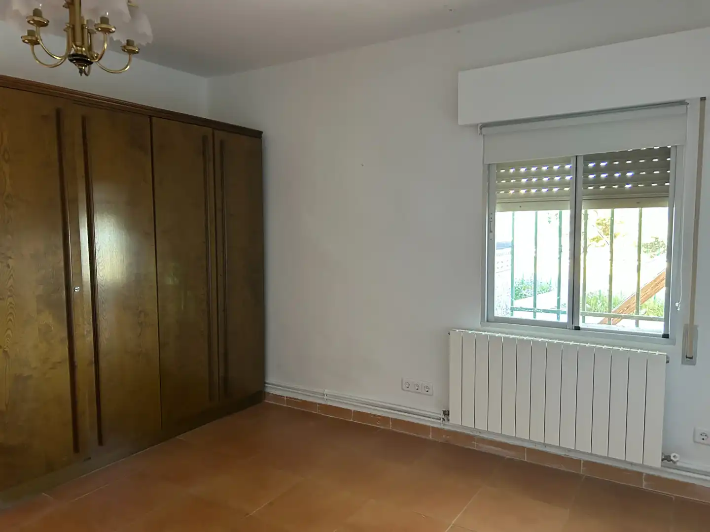Habitación de Finca rústica en venta en Navas del Rey con Calefacción, Jardín privado y Terraza