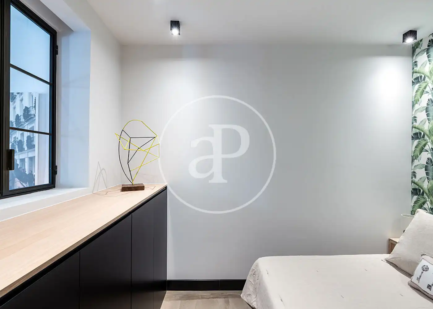 Bedroom of Flat for rent in Madrid  with Air Conditioner, Heating and Furnished