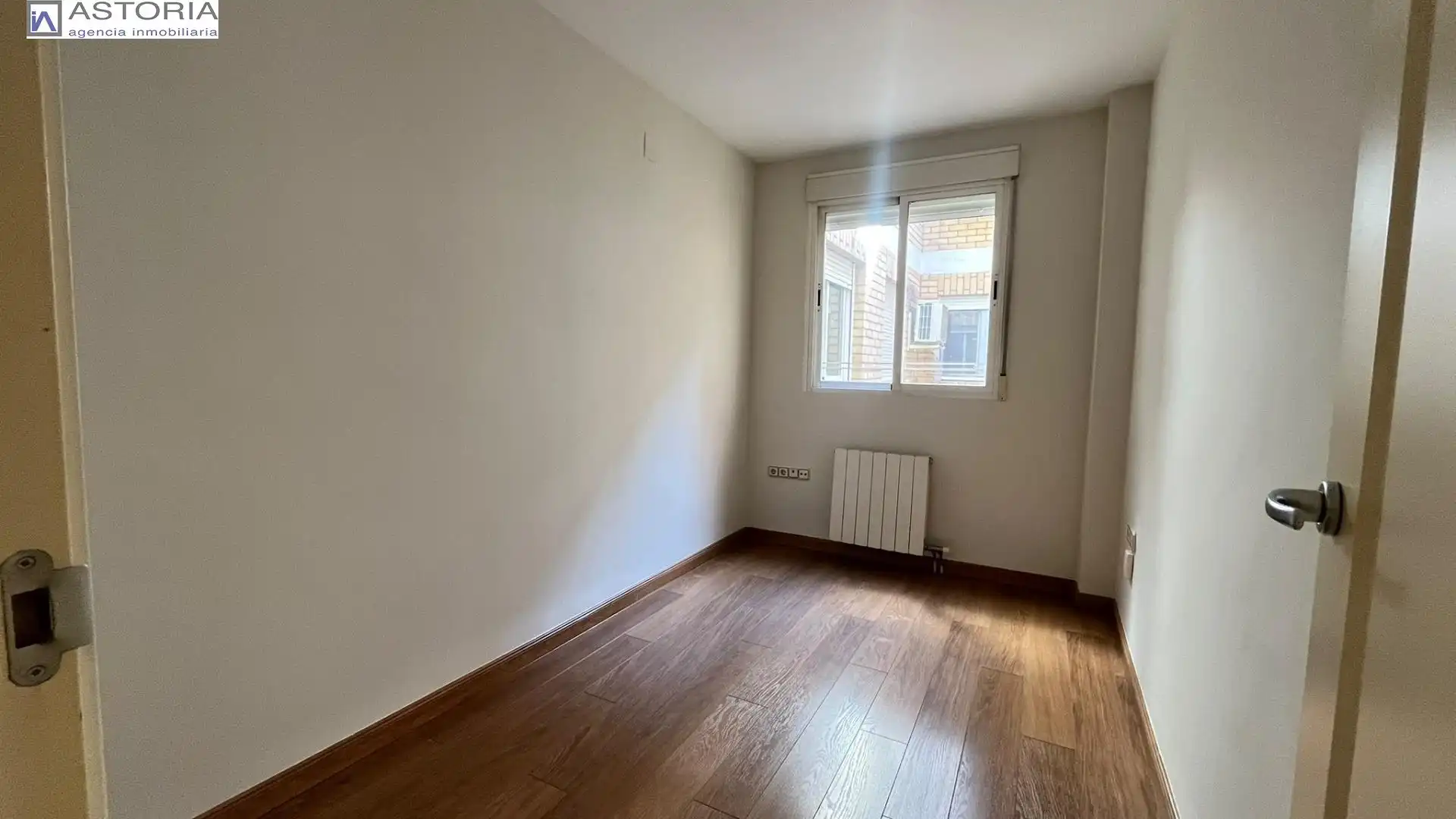 Schlafzimmer von Wohnung zur Miete in Beiro