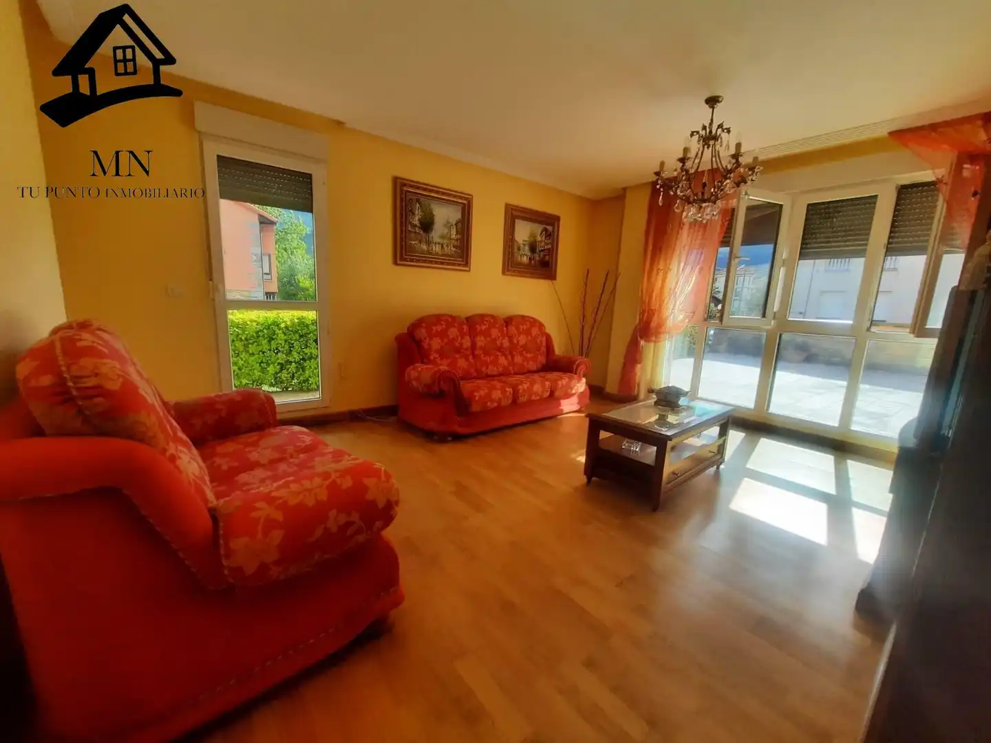 Wohnzimmer von Wohnung zum Verkauf in Corvera de Toranzo