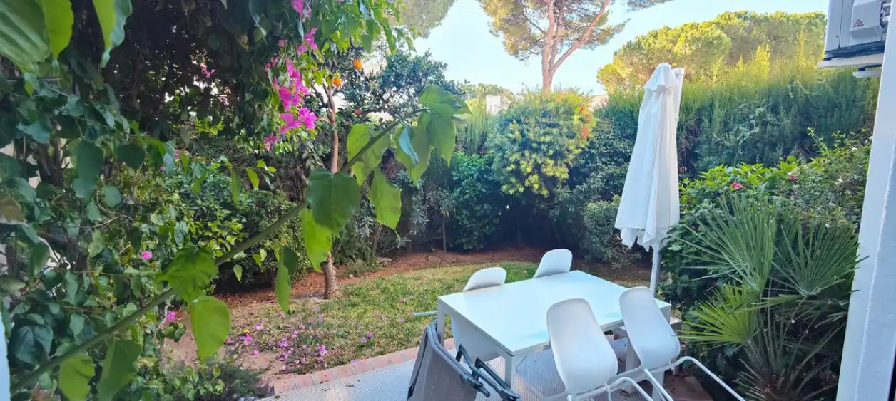 Adossat amb jardí en venda a Nueva Andalucía, imagen 15