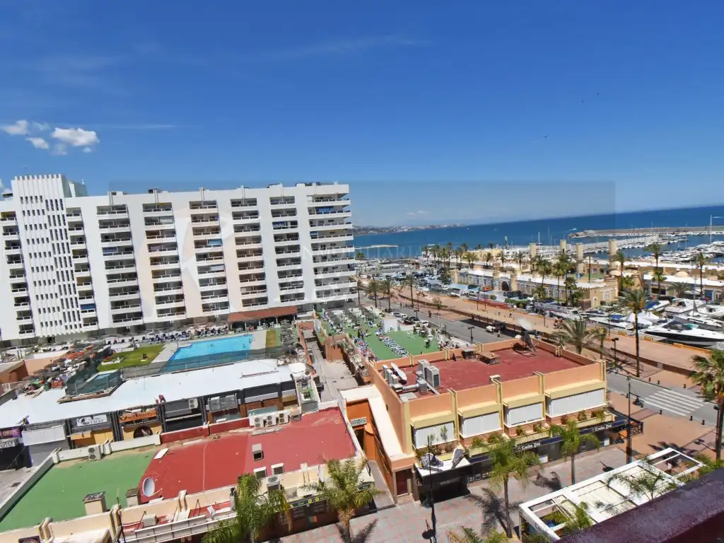 Vista exterior de Estudio en venta en Fuengirola con Terraza