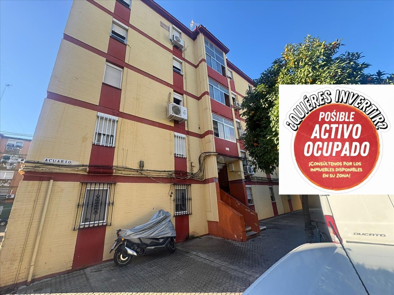 Vista exterior de Apartament en venda en  Sevilla Capital