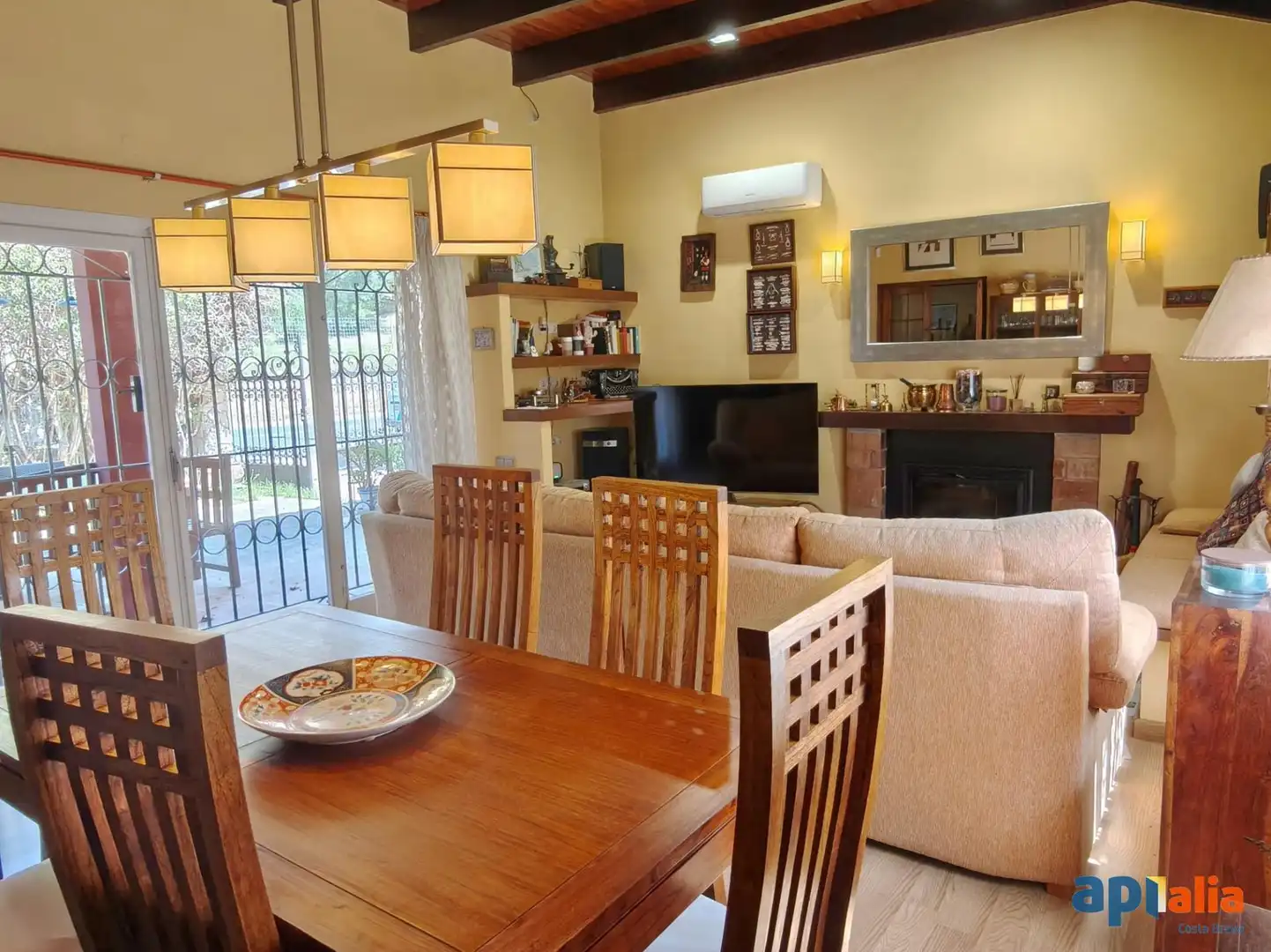 Comedor de Casa o chalet en venta en Calonge i Sant Antoni con Aire acondicionado, Calefacción y Jardín privado