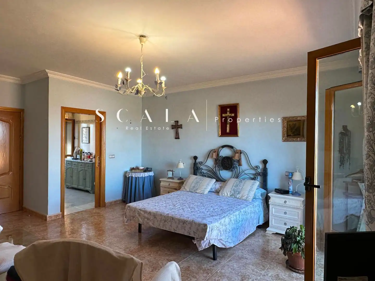 Habitación de Casa o chalet en venta en Nambroca con Aire acondicionado, Calefacción y Jardín privado