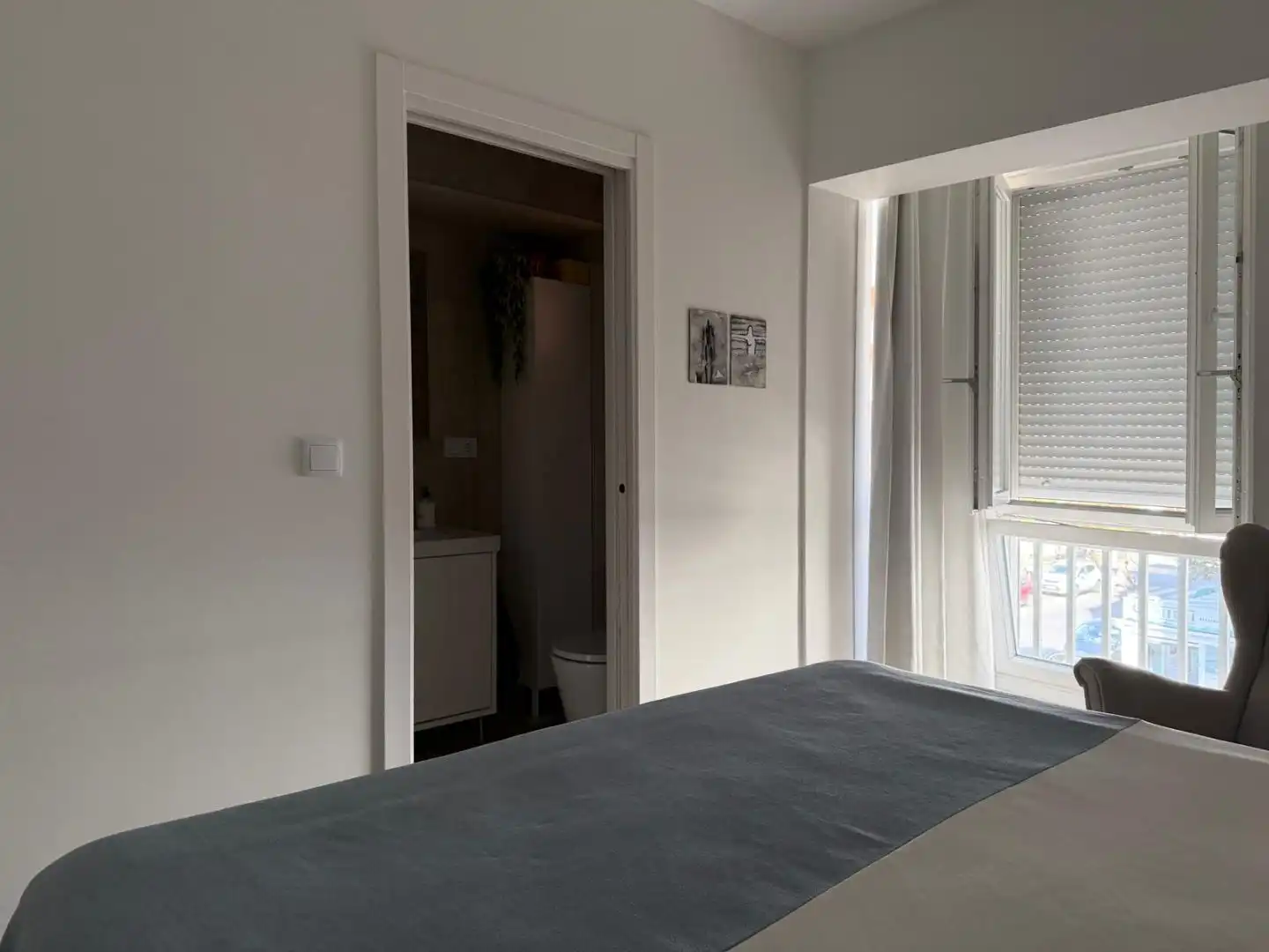 Schlafzimmer von Wohnung zum Verkauf in Sanlúcar de Barrameda mit Klimaanlage, Terrasse und Balkon