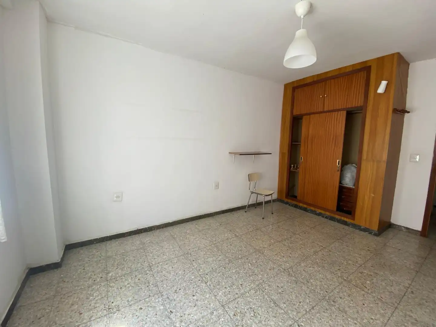 Dormitori de Pis en venda en O Carballiño   amb Calefacció, Parquet i Traster