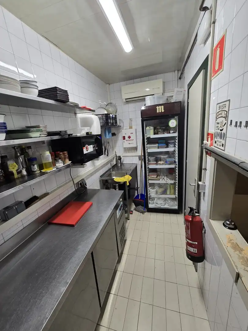 Business premises for transfer in Eixample, imagen 9