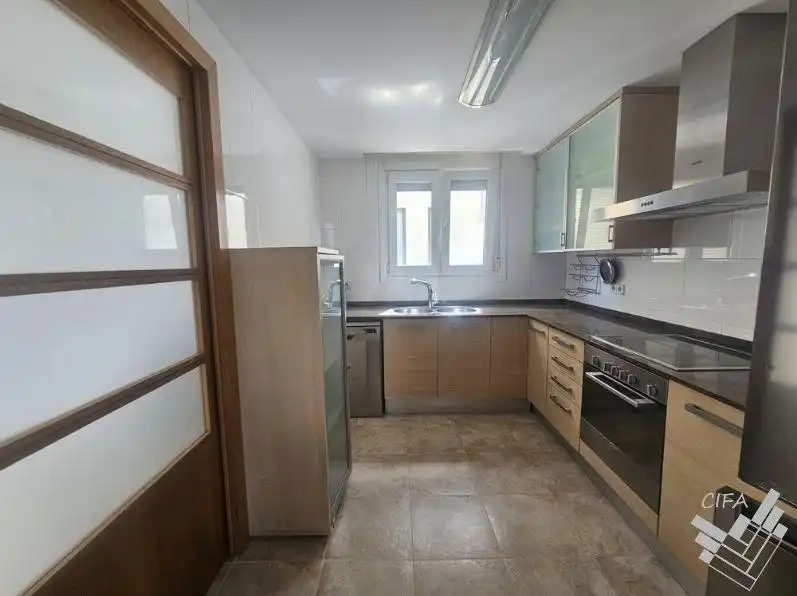 Cuina de Casa o xalet en venda en Vinaròs amb Aire condicionat, Jardí privat i Terrassa