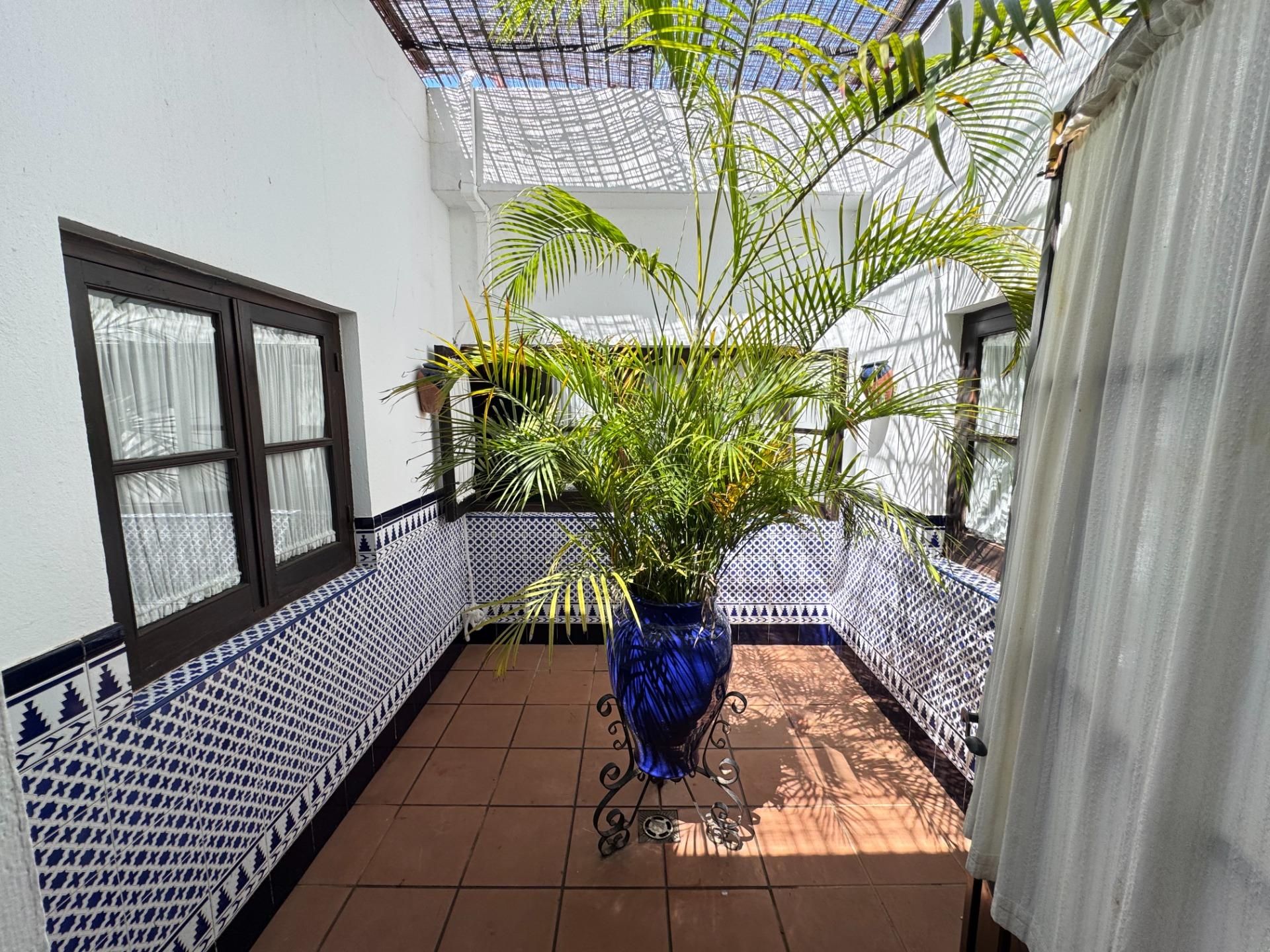 Terraza de Casa o chalet en venta en Dos Hermanas con Aire acondicionado, Jardín privado y Trastero