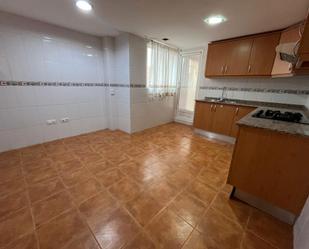 Cuina de Pis de lloguer en  Valencia Capital amb Aire condicionat, Calefacció i Terrassa