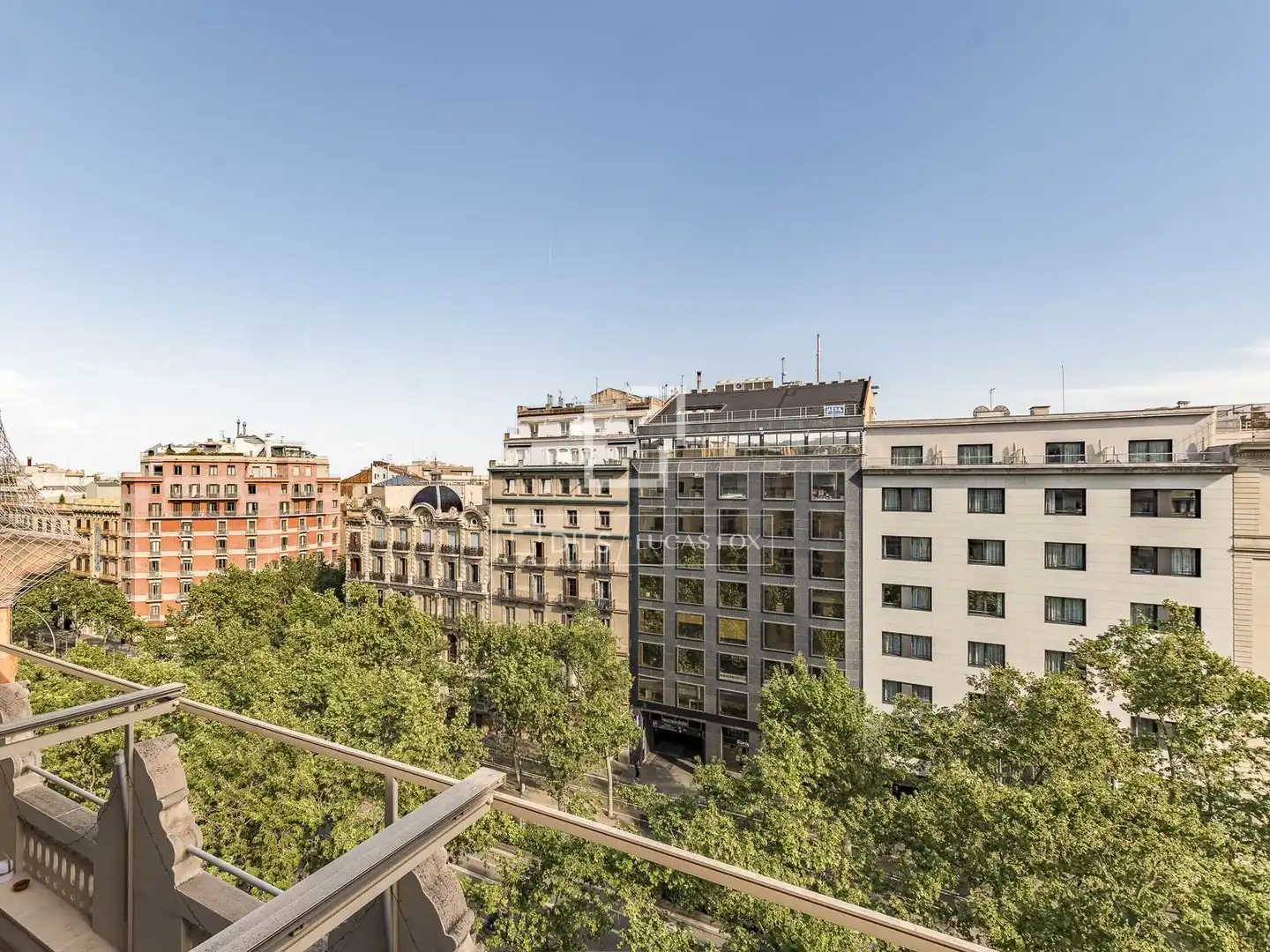 Vista exterior de Ático en venta en Barcelona con Aire acondicionado, Calefacción y Trastero