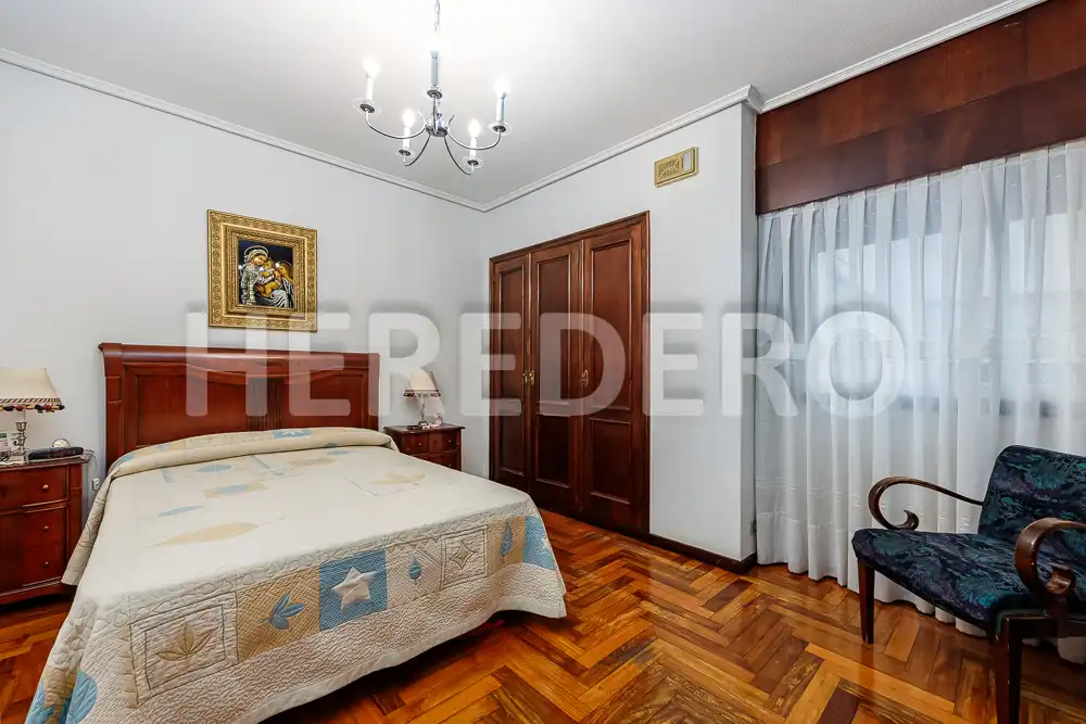Bedroom of Flat for sale in Vigo   with Heating, Storage room and Balcony