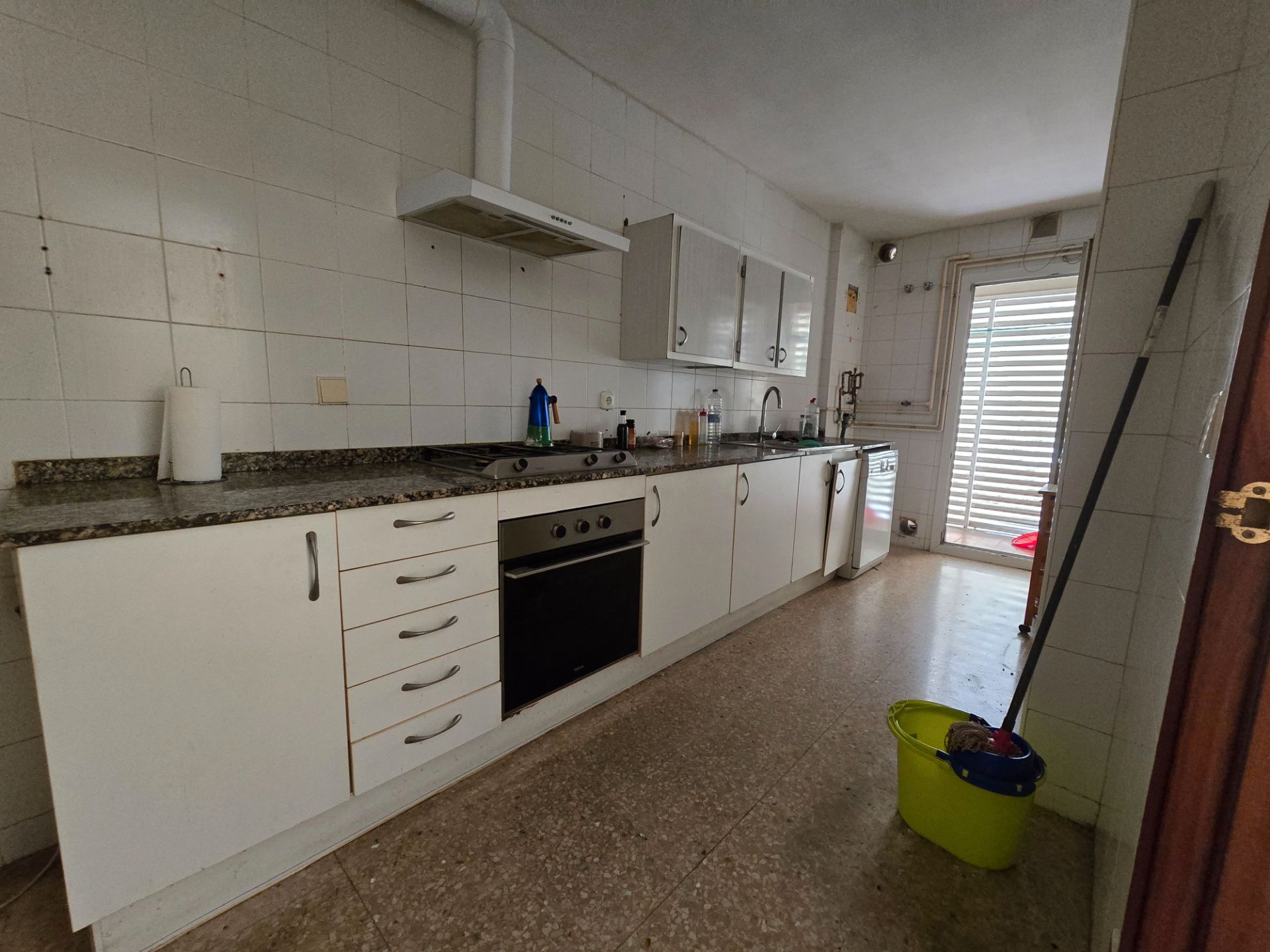 Cuina de Pis en venda en Sant Adrià de Besòs amb Forn, Internet i Alarma