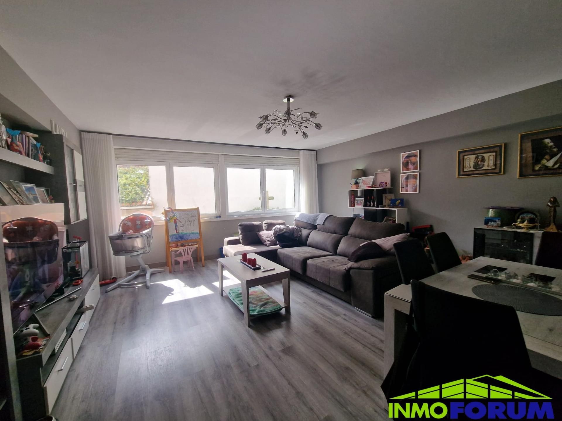 Living room of Flat for sale in A Coruña Capital 