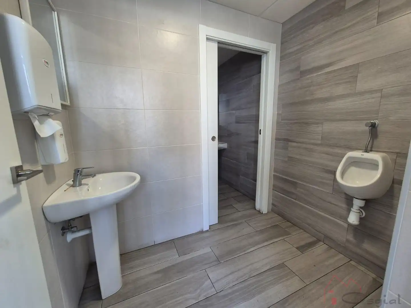 Business premises for sale in Maritimo Neptuno, imagen 22
