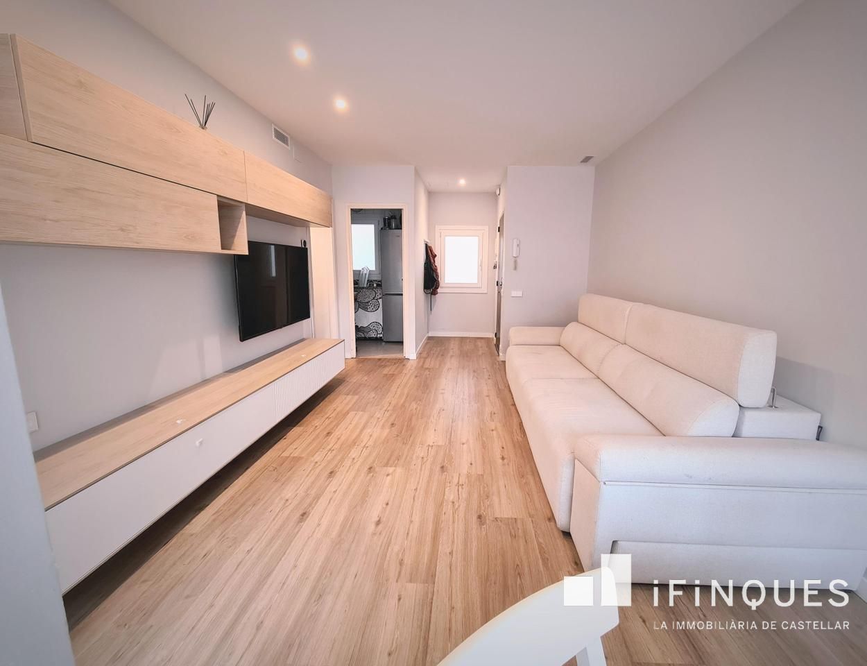 Sala de estar de Piso en venta en Sabadell con Calefacción, Parquet y Terraza