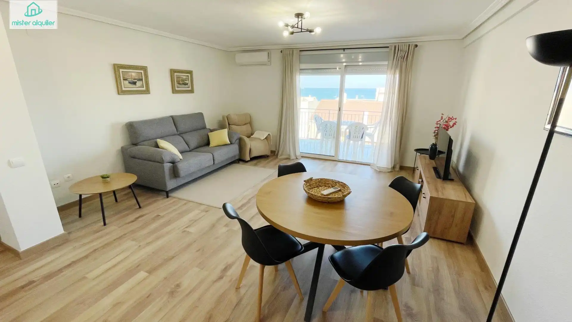 Living room of Apartments for rent in El Campello  with Air Conditioner, Heating and Furnished