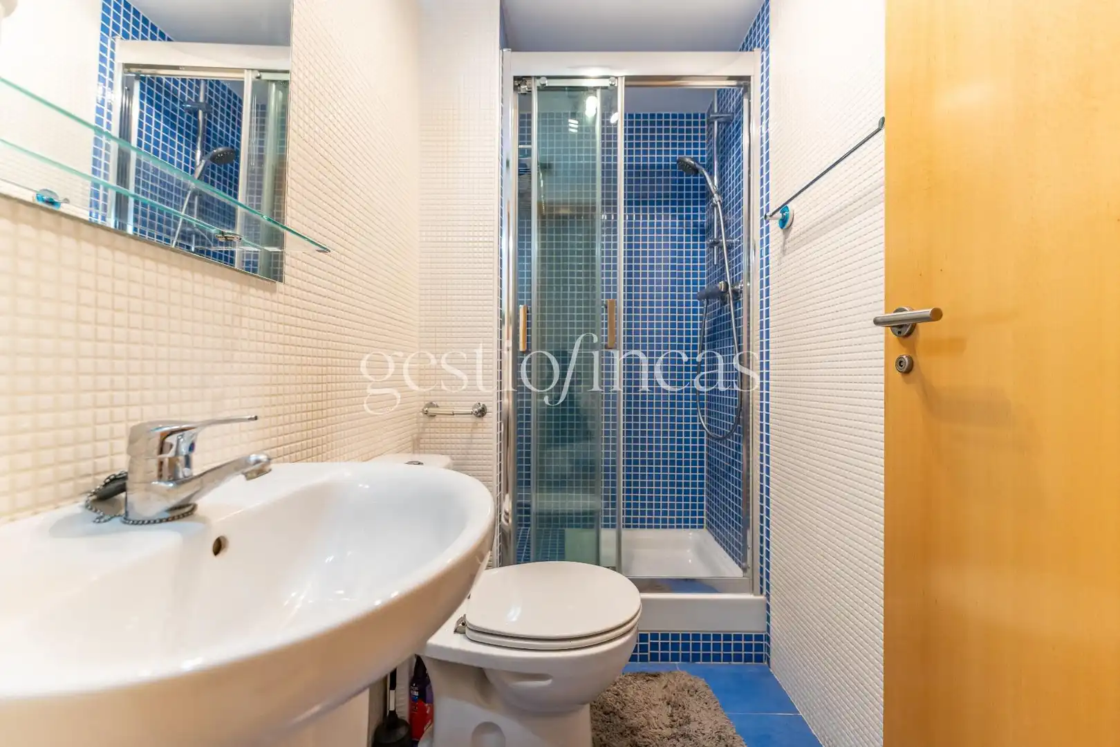 Bathroom of Flat for sale in Cambrils  with Air Conditioner, Heating and Private garden