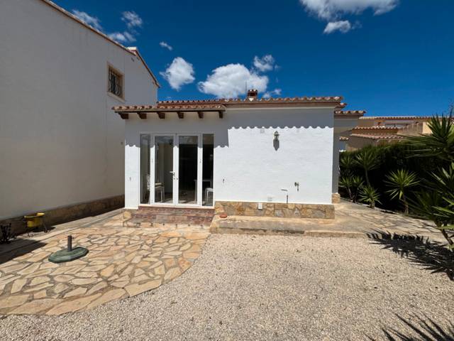 Casa-chalet en Venta en Les Fonts - Els Molins