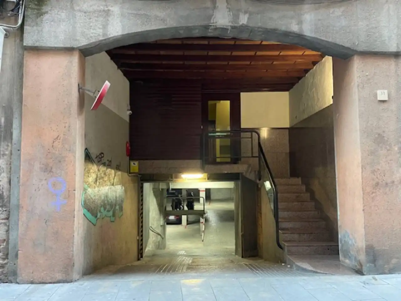 Individuel avec ascenseur à louer à Calle Ramada 31