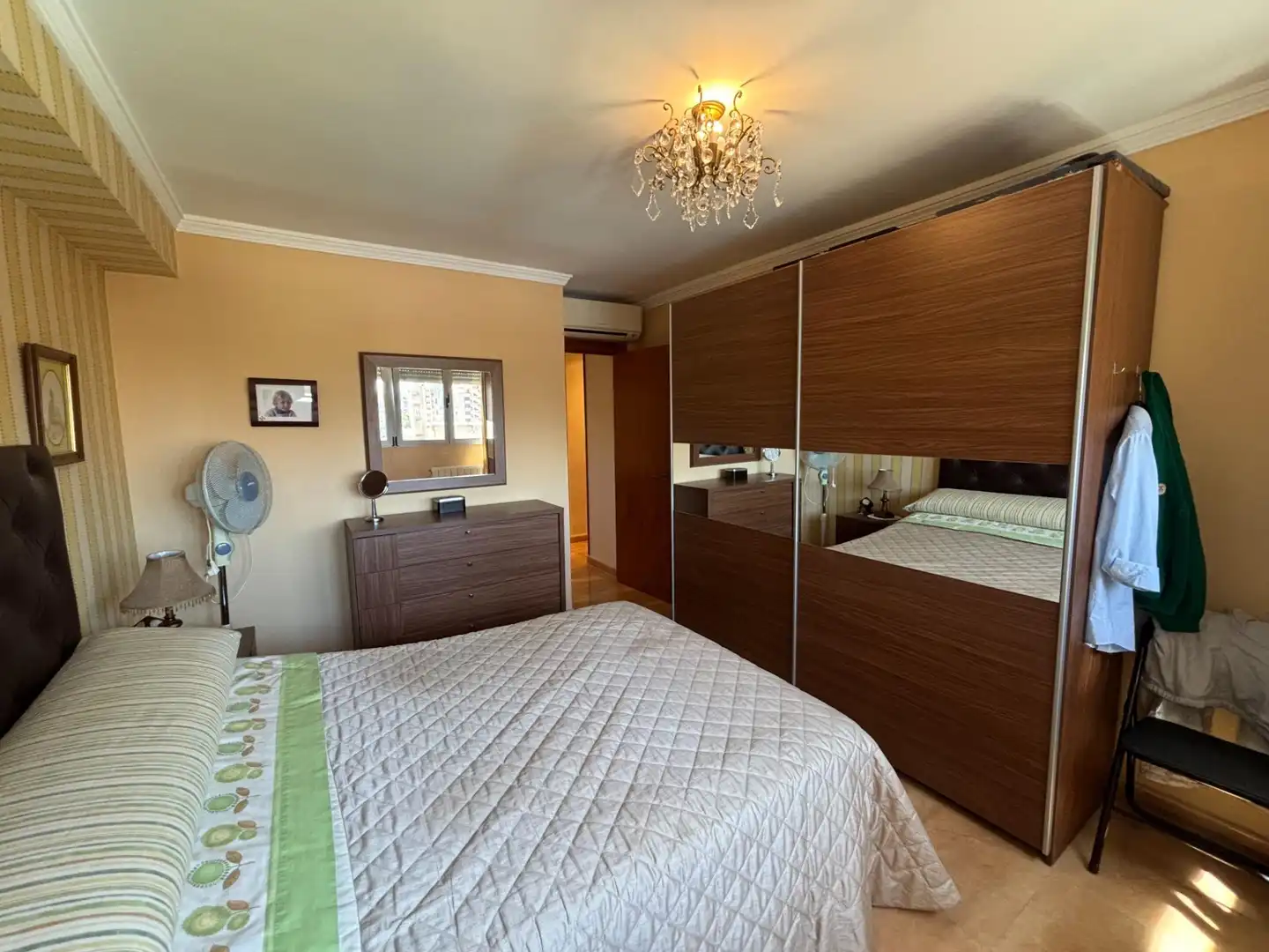 Schlafzimmer von Wohnung zum Verkauf in Alicante / Alacant mit Klimaanlage, Heizung und Gemeinschaftspool