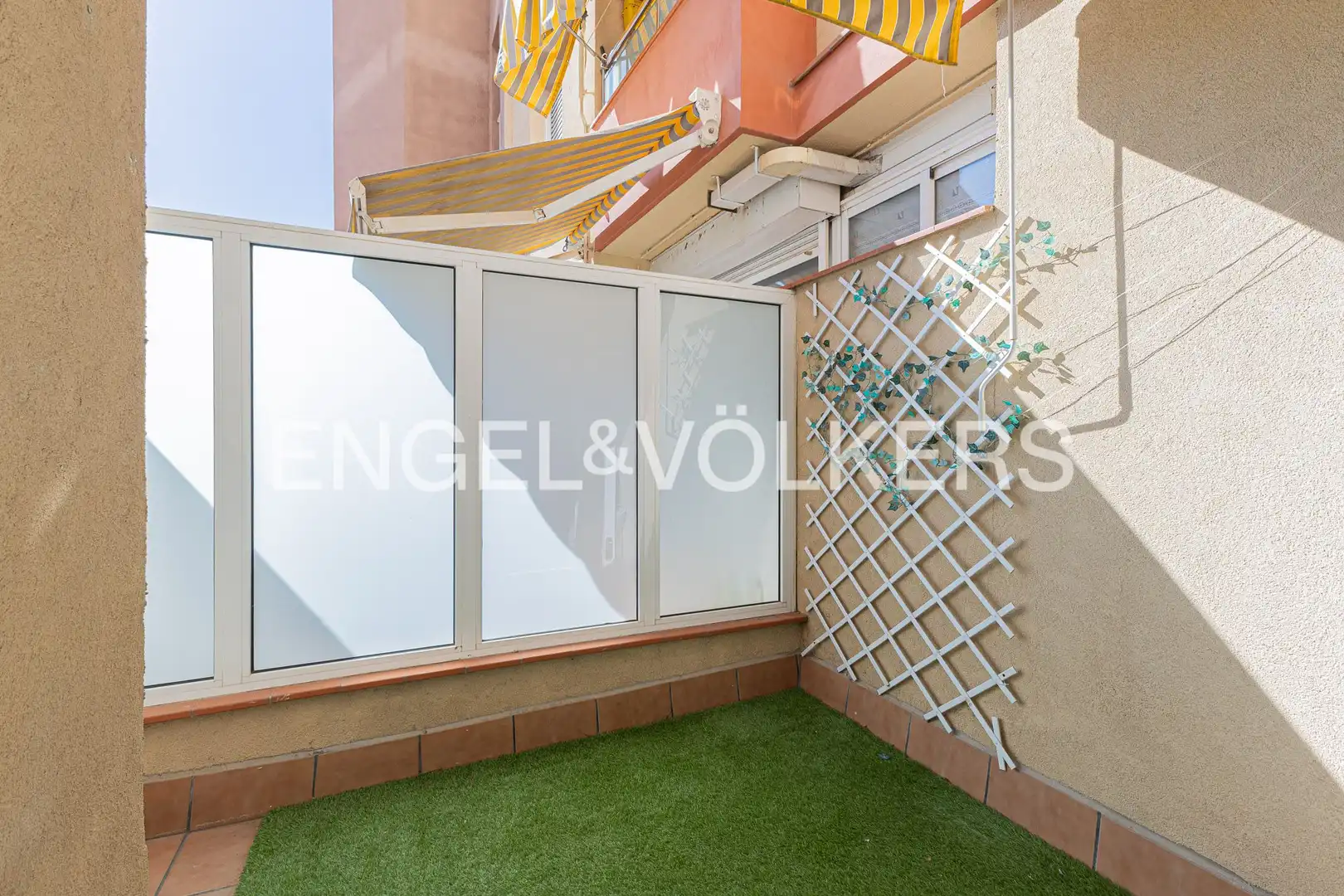 Piso con terraza en venta en La Plana, imagen 26