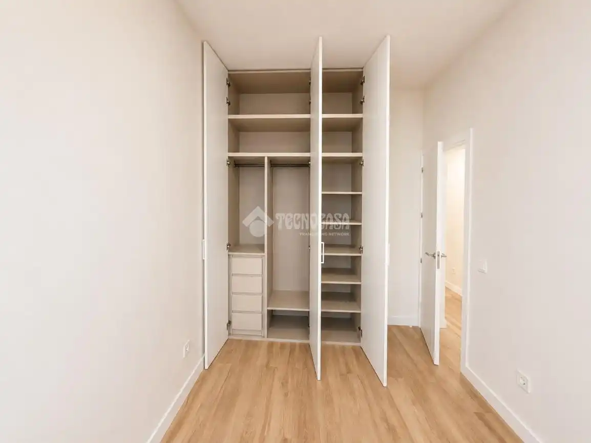 Habitación de Piso en venta en Pinto con Aire acondicionado
