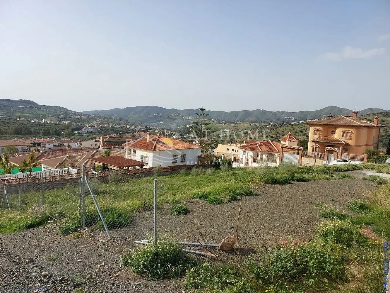 Wohnbaugrundstück zum Verkauf in Alcaucín