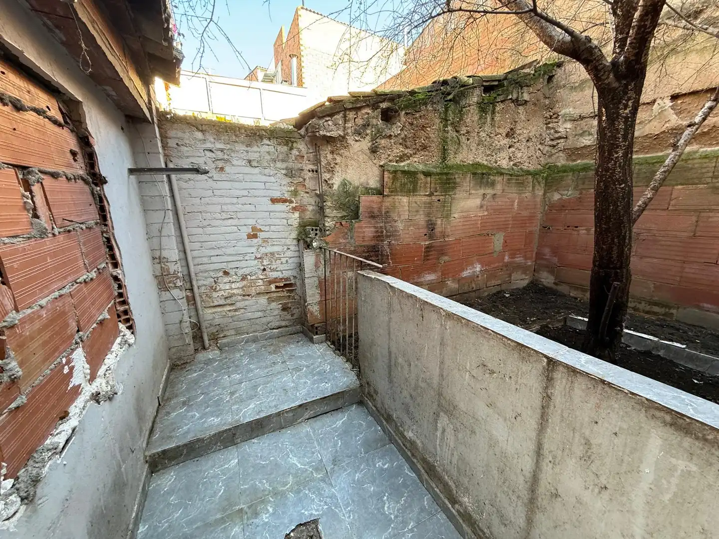Casa adosada en venta en Golmés con Terraza y Trastero
