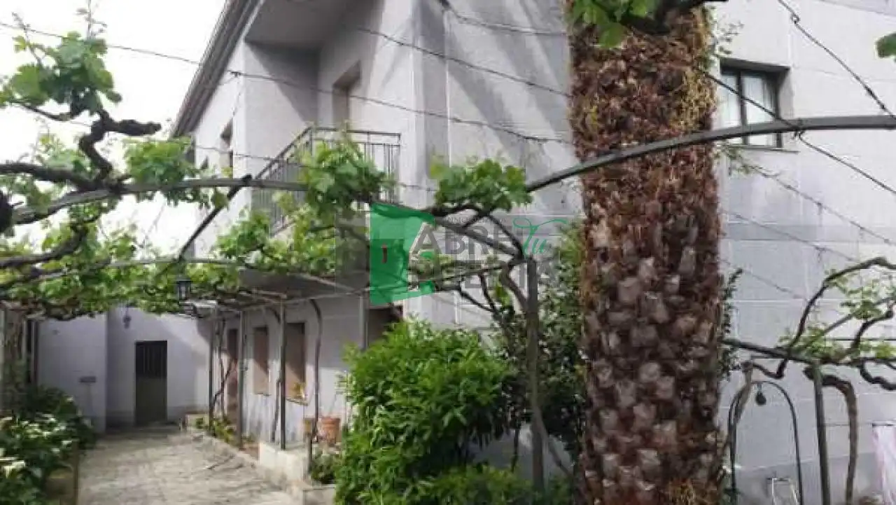 Exterior view of Houses for sale in Ourense Capital   with Heating, Private garden and Furnished