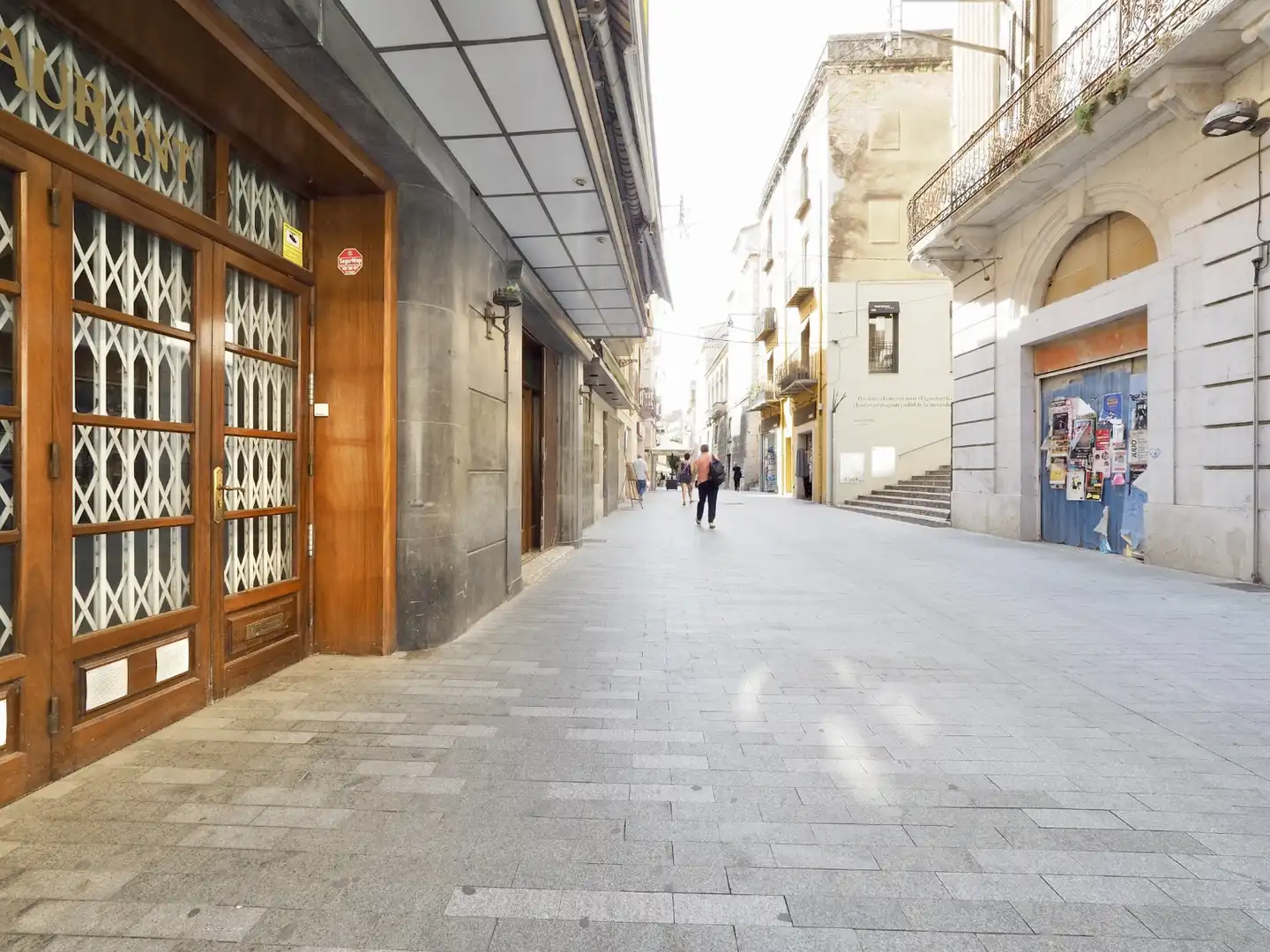 Local commercial à louer à Carrer de la Jonquera 24, imagen 16