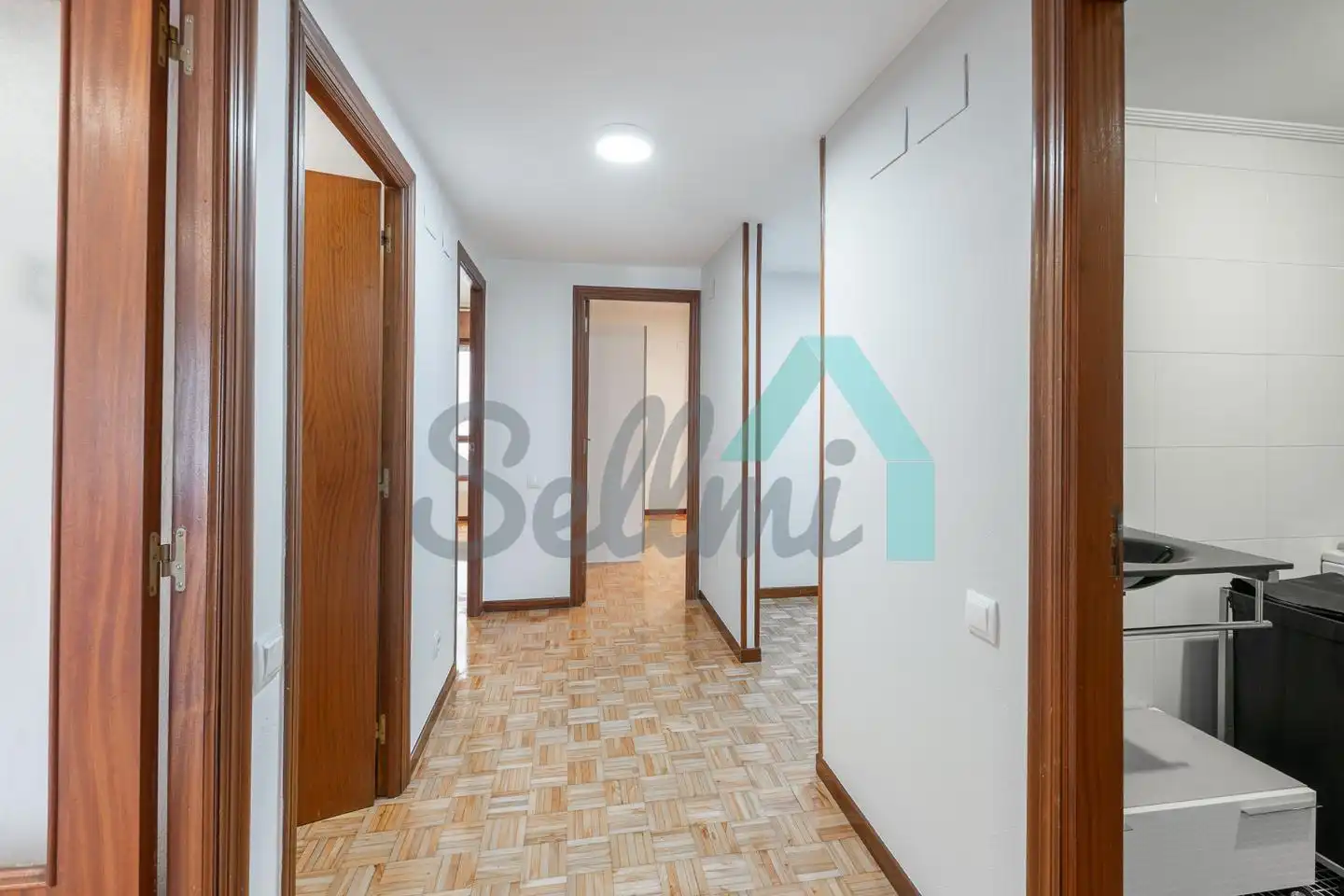 Pis de lloguer en Oviedo  amb Calefacció, Parquet i Terrassa