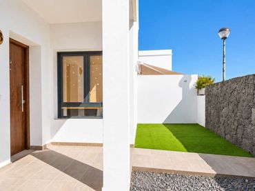 Duplex for sale in Costa Teguise