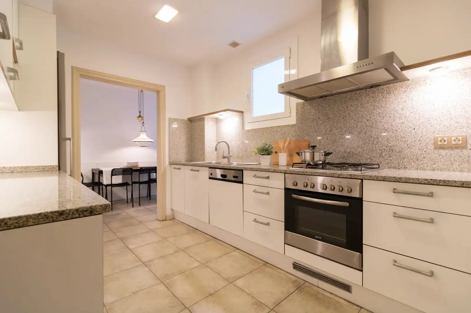 Kitchen of Flat for share in Sarrià - Sant Gervasi