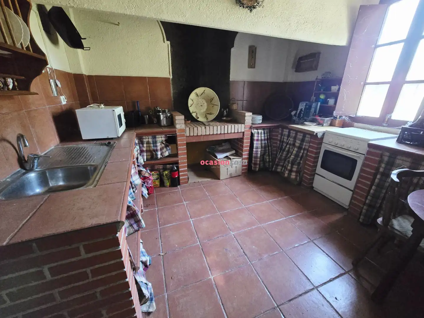Cuina de Casa o xalet en venda en Villanueva del Duque amb Jardí privat, Traster i Piscina