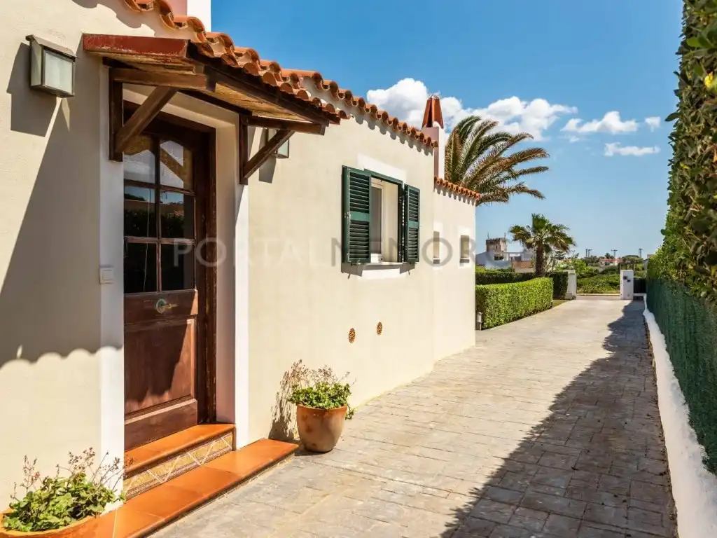 Vista exterior de Casa o chalet en venta en Ciutadella de Menorca con Piscina