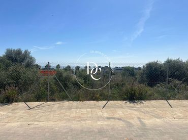 Terrenos y solares en venta en Carrer Margarida Xirgu