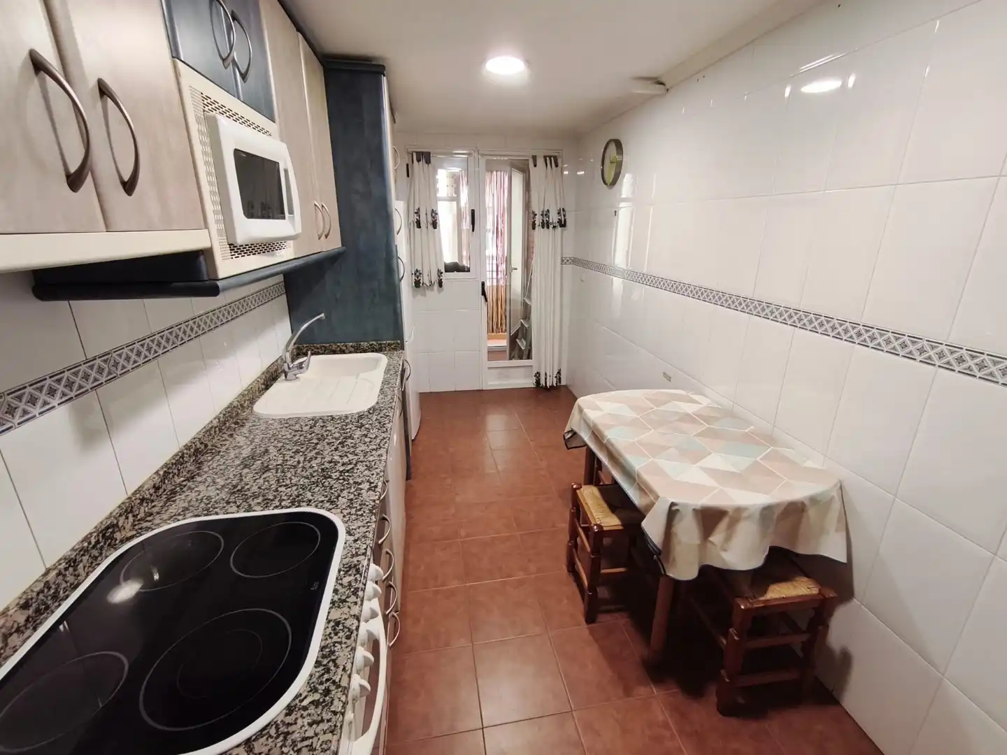 Küche von Wohnung zur Miete in Albacete mit Klimaanlage, Heizung und Möbliert