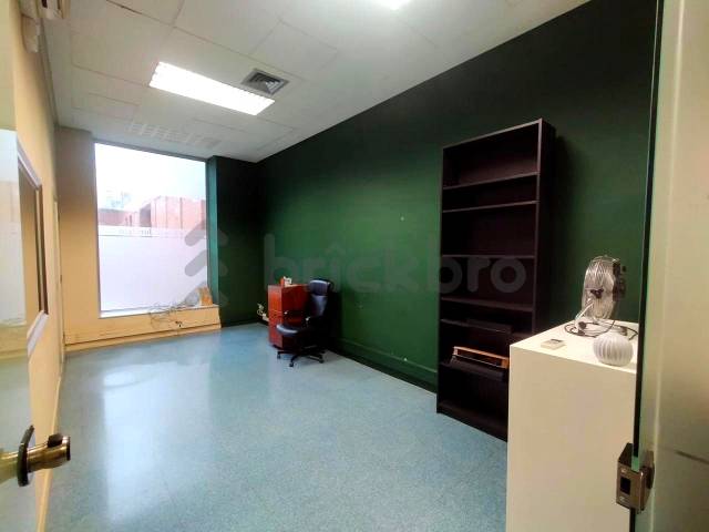 Local comercial en Venta en Carrer de Joan Miró en La Vila Olímpica del Poblenou