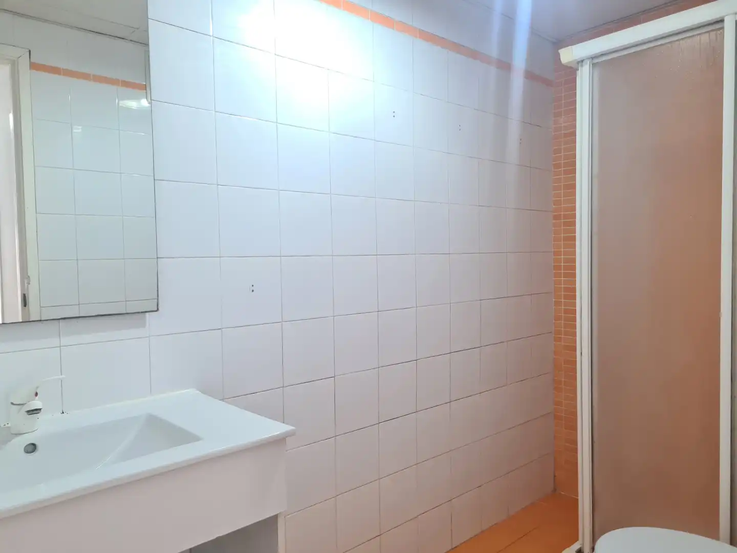 Baño de Piso en venta en Bellavista - La Palmera