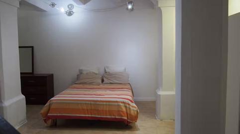 Photo 3 of Planta baja for sale in El Camp de l'Arpa del Clot, Barcelona